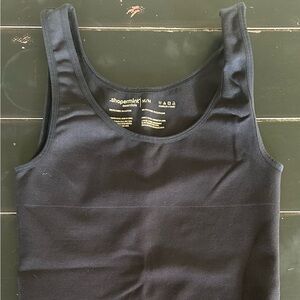 SOLD!! NWOT Shapermint Essentials Tank Cami Size M